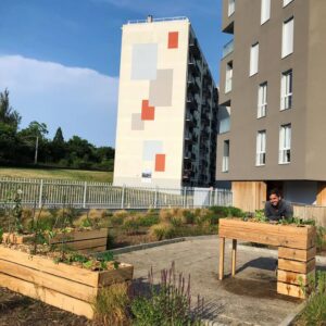Jardinière bois sur mesure, châtaignier, jardin potager, jardin partagé, jardinage, biodiversité
